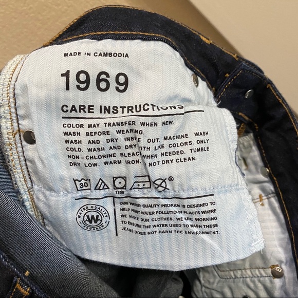 GAP - Curvy Dark Wash Jeans - Picture 14 of 14